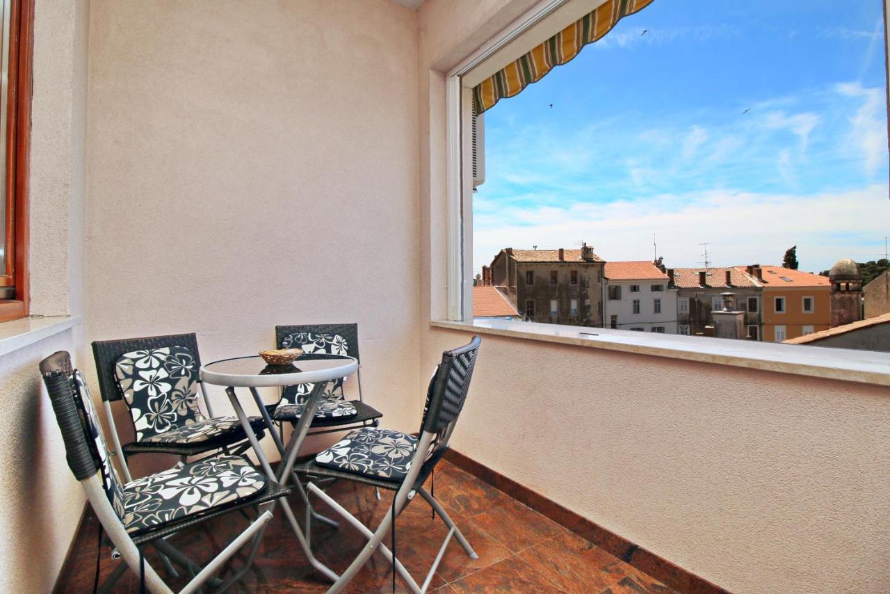 Polo Apartments Ровінь Екстер'єр фото
